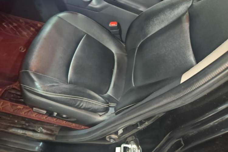 Used Toyota RAV4 2020 2.0L CVT Two-Wheel Drive Fashion Edition Left Front Seat