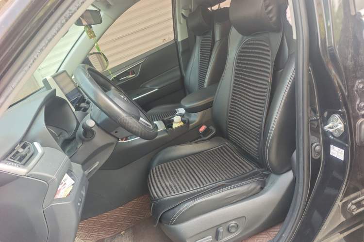 Used Toyota RAV4 2020 2.0L CVT Two-Wheel Drive Fashion Edition Left Front Seat