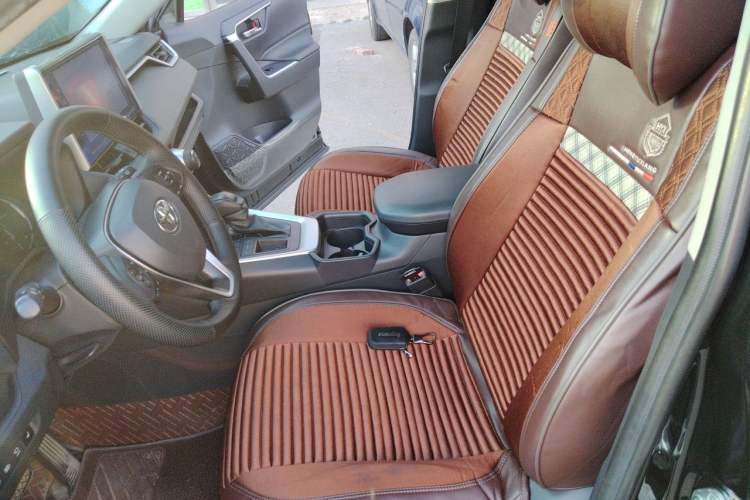 Used Toyota RAV4 2020 2.0L CVT Two-Wheel Drive Fashion Edition Left Front Seat