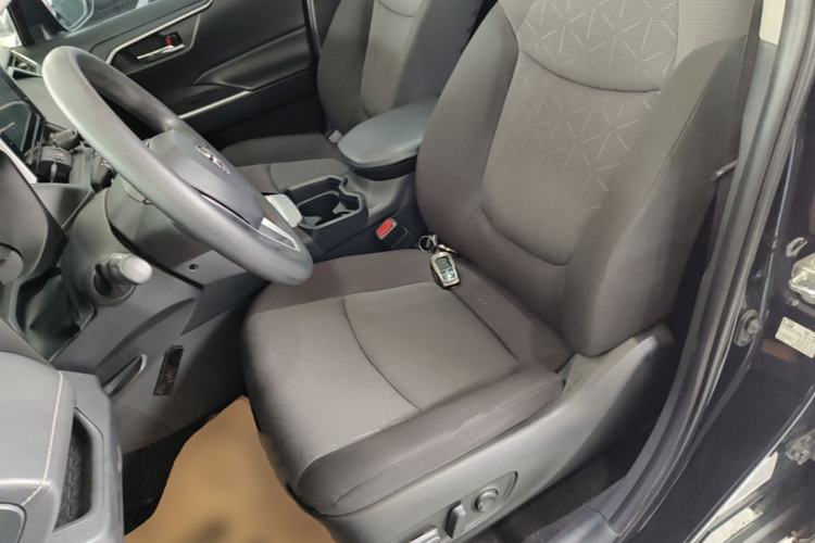Used Toyota RAV4 2020 2.0L CVT Two-Wheel Drive Fashion Edition Left Front Seat