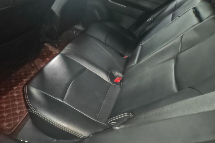 Used Toyota RAV4 2020 2.0L CVT Two-Wheel Drive Fashion Edition Left Rear Seat