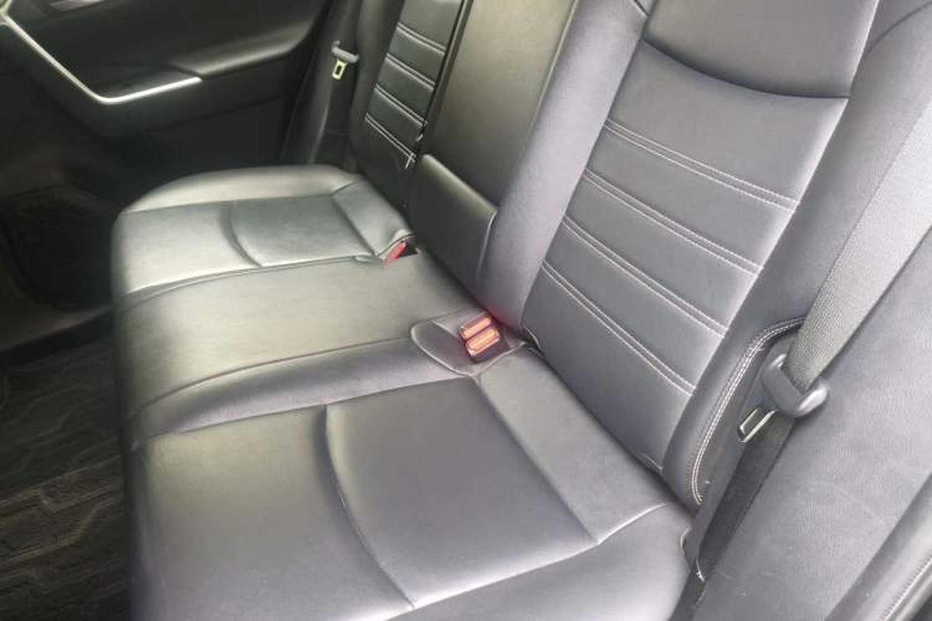 Used Toyota RAV4 2020 2.0L CVT Two-Wheel Drive Fashion PLUS Edition Left Rear Seat