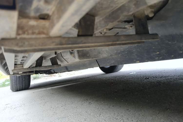Used Toyota RAV4 2020 2.0L CVT 4x4 Style PLUS Edition Left Side Sill