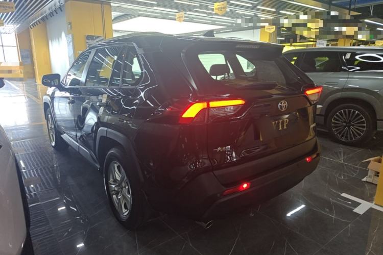 Used Toyota RAV4 2020 2.0L CVT Two-Wheel Drive Urban Edition Rear Left 45 Deg