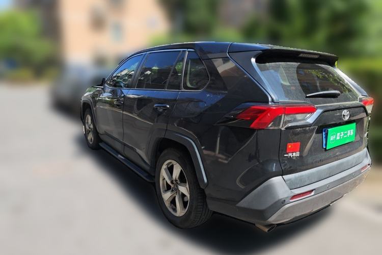 Used Toyota RAV4 2020 2.0L CVT Two-Wheel Drive Fashion Edition Rear Left 45 Deg