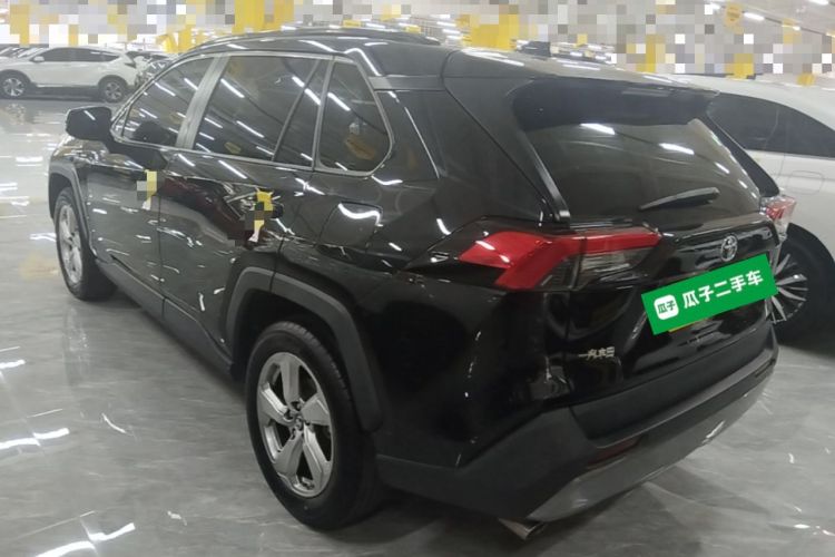 Used Toyota RAV4 2020 2.0L CVT Two-Wheel Drive Fashion PLUS Edition Rear Left 45 Deg