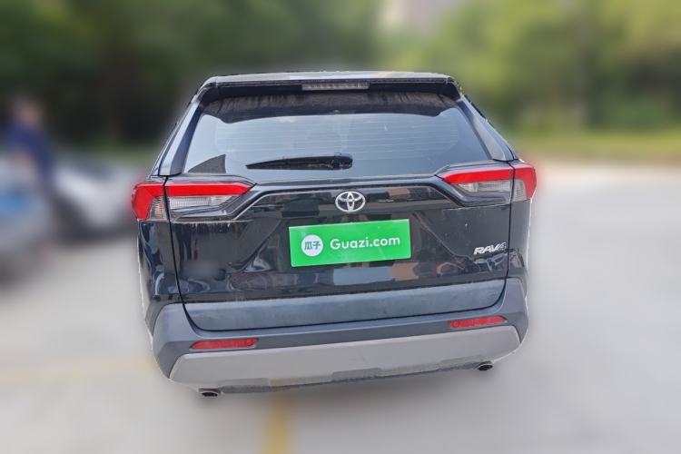 Used Toyota RAV4 2020 2.0L CVT Two-Wheel Drive Fashion Edition Rear
