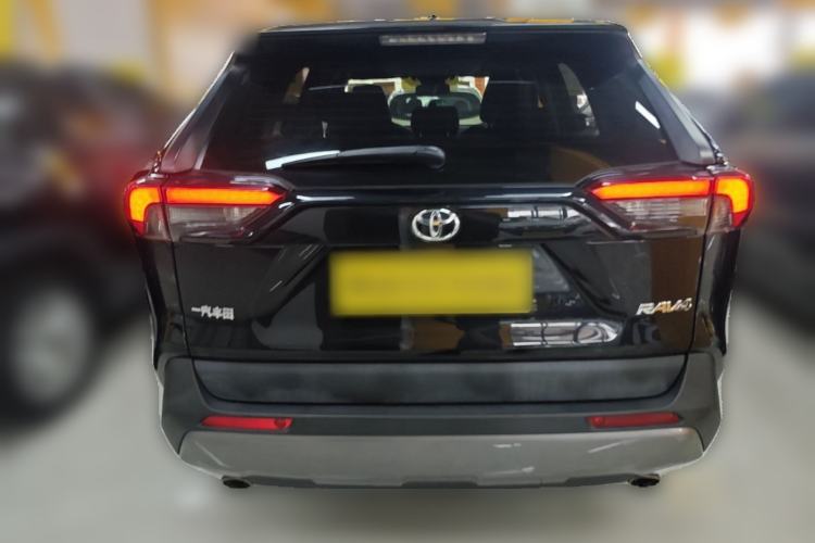 Used Toyota RAV4 2020 2.0L CVT Two-Wheel Drive Fashion Edition Rear