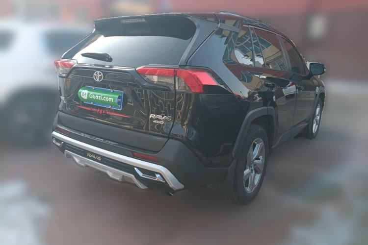 Used Toyota RAV4 2020 2.0L CVT 4x4 Style PLUS Edition Rear Right 45 Deg