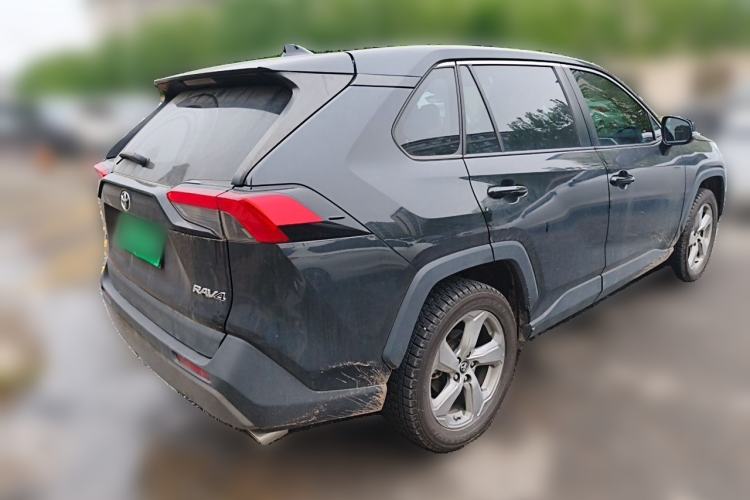 Used Toyota RAV4 2020 2.0L CVT Two-Wheel Drive Fashion PLUS Edition Rear Right 45 Deg