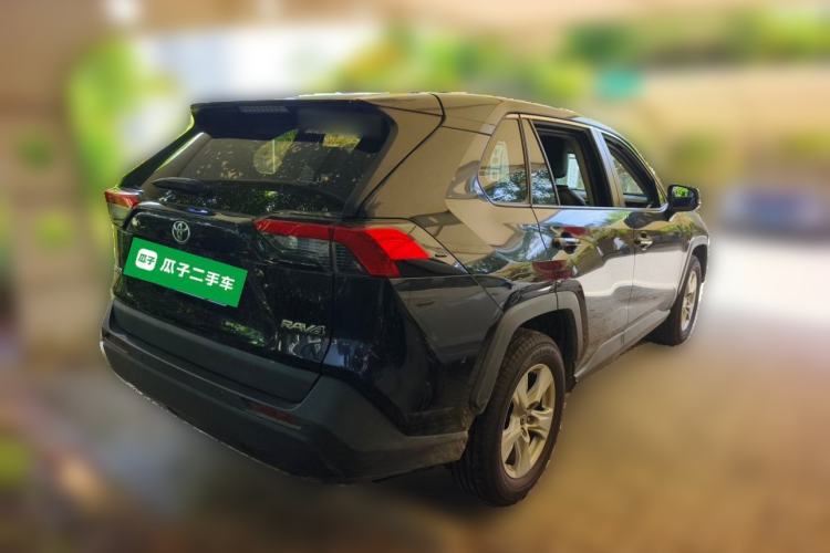 Used Toyota RAV4 2020 2.0L CVT Two-Wheel Drive Urban Edition Rear Right 45 Deg