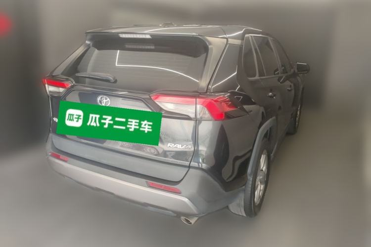 Used Toyota RAV4 2020 2.0L CVT Two-Wheel Drive Fashion PLUS Edition Rear Right 45 Deg
