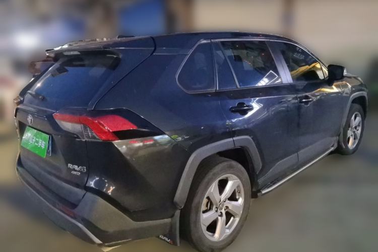 Used Toyota RAV4 2020 2.0L CVT 4x4 Trend Edition Rear Right 45 Deg