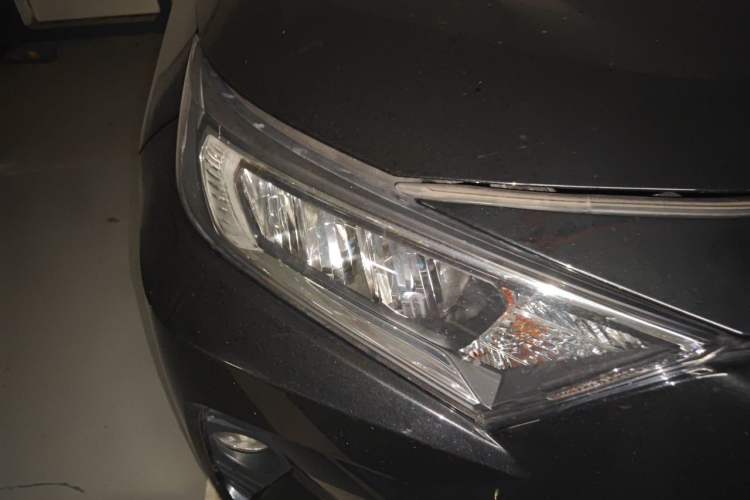Used Toyota RAV4 2020 2.0L CVT Two-Wheel Drive Fashion Edition Right Front Headlight