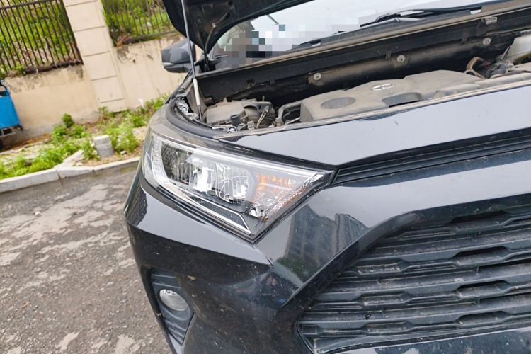 Used Toyota RAV4 2020 2.0L CVT Two-Wheel Drive Fashion PLUS Edition Right Front Headlight