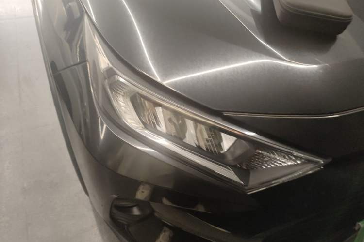 Used Toyota RAV4 2020 2.0L CVT Two-Wheel Drive Fashion PLUS Edition Right Front Headlight