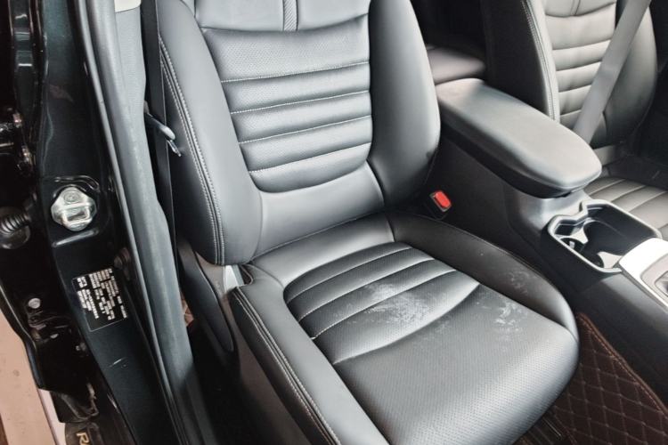 Used Toyota RAV4 2020 2.0L CVT 4x4 Trend Edition Right Front Seat