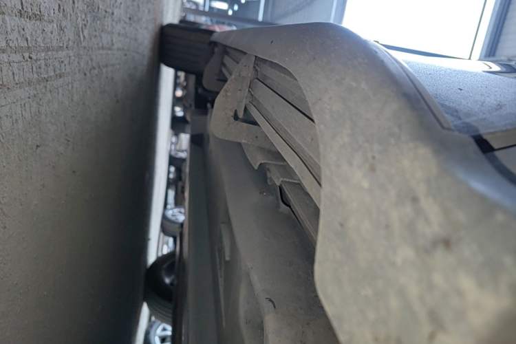 Used Toyota RAV4 2020 2.0L CVT Two-Wheel Drive Fashion Edition Right Side Sill