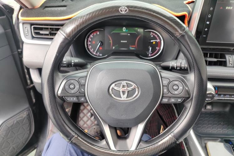 Used Toyota RAV4 2020 2.0L CVT Two-Wheel Drive Fashion Edition Steering Wheel