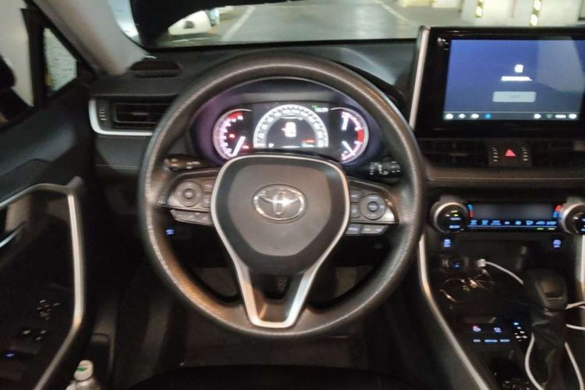 Used Toyota RAV4 2020 2.0L CVT Two-Wheel Drive Fashion Edition Steering Wheel