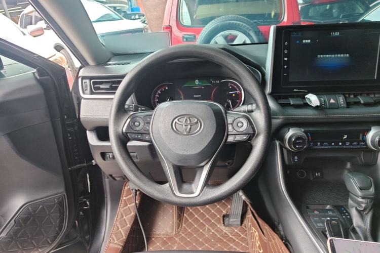 Used Toyota RAV4 2020 2.0L CVT 4x4 Trend Edition Steering Wheel
