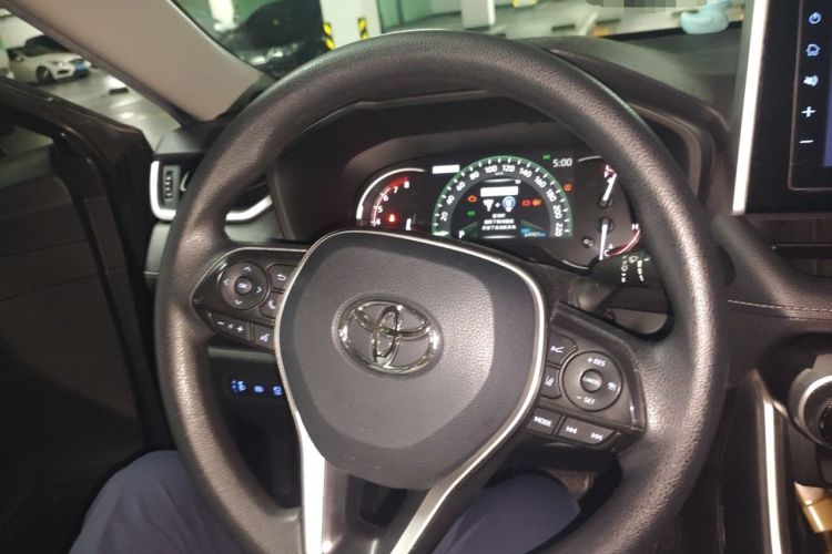 Used Toyota RAV4 2020 2.0L CVT Two-Wheel Drive Fashion Edition Steering Wheel