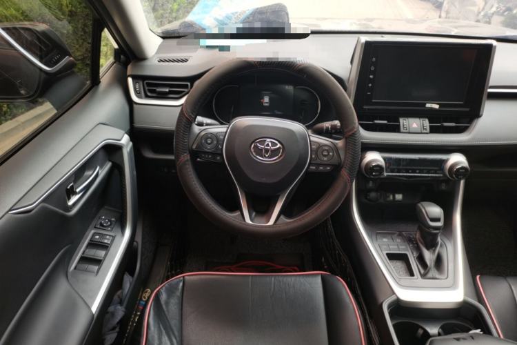 Used Toyota RAV4 2020 2.0L CVT Two-Wheel Drive Fashion Edition Steering Wheel
