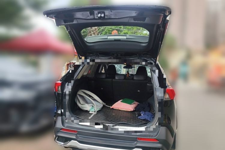 Used Toyota RAV4 2020 2.0L CVT Two-Wheel Drive Urban Edition Trunk