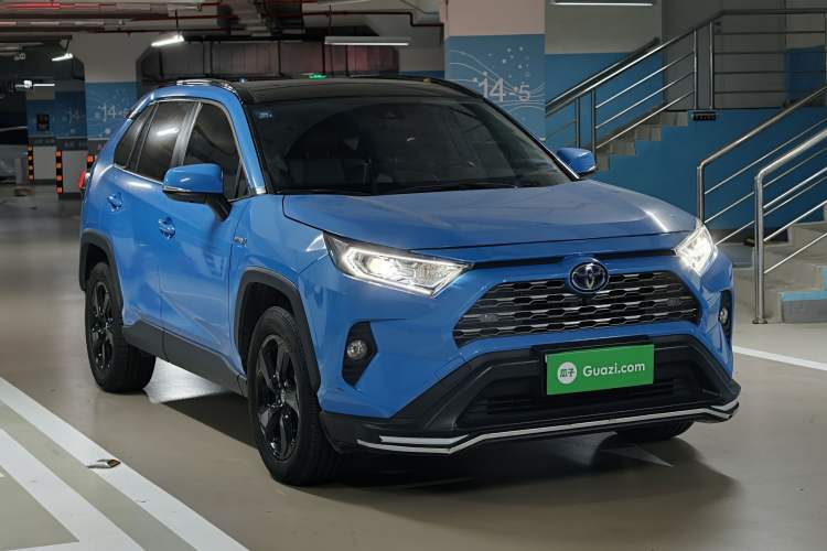 Used Toyota RAV4 2020 Dual-Motor 2.5L E-CVT Four-Wheel Drive Flagship Edition Exterior 2