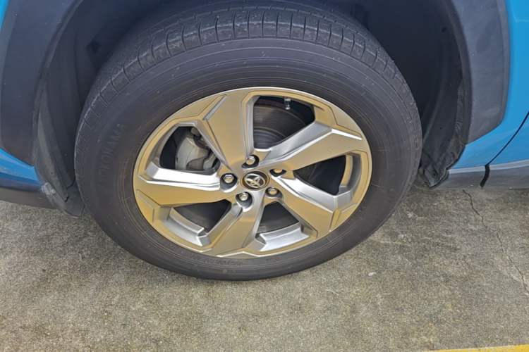 Used Toyota RAV4 2020 2.0L CVT Two-Wheel Drive Fashion Edition Exterior 4