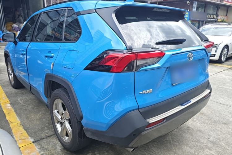 Used Toyota RAV4 2020 2.0L CVT Two-Wheel Drive Fashion Edition Rear Left 45 Deg