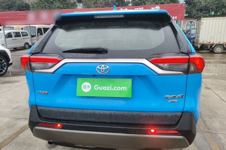 Used Toyota RAV4 2020 2.0L CVT Four-Wheel Drive Prestige Edition Rear