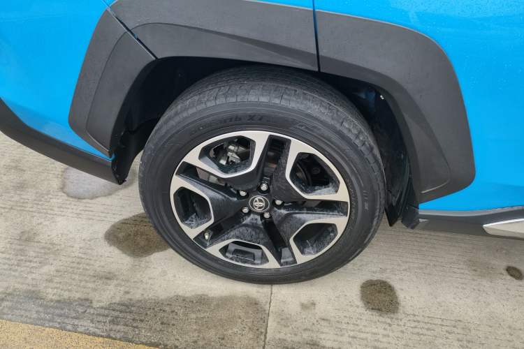 Used Toyota RAV4 2020 2.0L CVT Four-Wheel Drive Prestige Edition Right Rear Wheel Hub