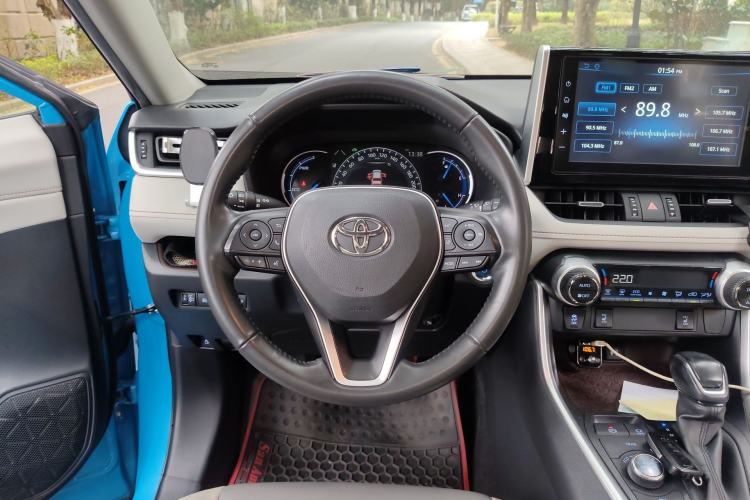 Used Toyota RAV4 2020 Dual-Motor 2.5L E-CVT Four-Wheel Drive Flagship Edition Steering Wheel
