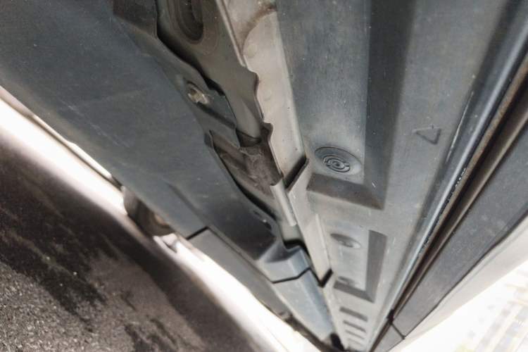 Used Toyota RAV4 2020 2.0L CVT Two-Wheel Drive Urban Edition Chassis Rear Right