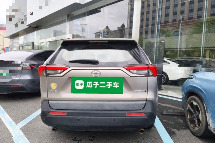 Used Toyota RAV4 2020 2.0L CVT Two-Wheel Drive Urban Edition Rear