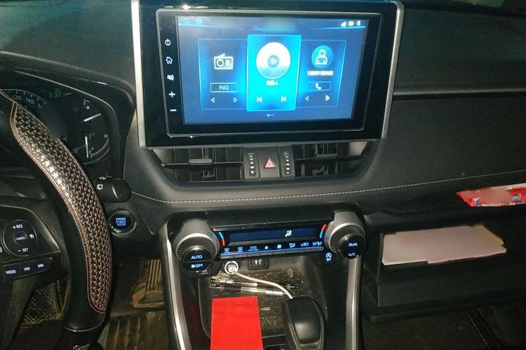 Used Toyota RAV4 2020 2.0L CVT Two-Wheel Drive Fashion Edition Audio And AC Panel