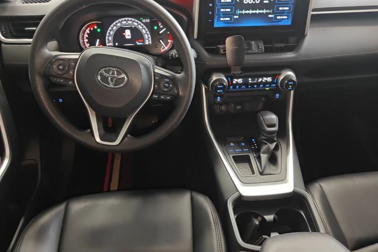 Used Toyota RAV4 2020 2.0L CVT Two-Wheel Drive Fashion Edition Center Console