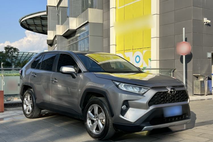 Used Toyota RAV4 2020 2.0L CVT Two-Wheel Drive Fashion Edition Exterior 7