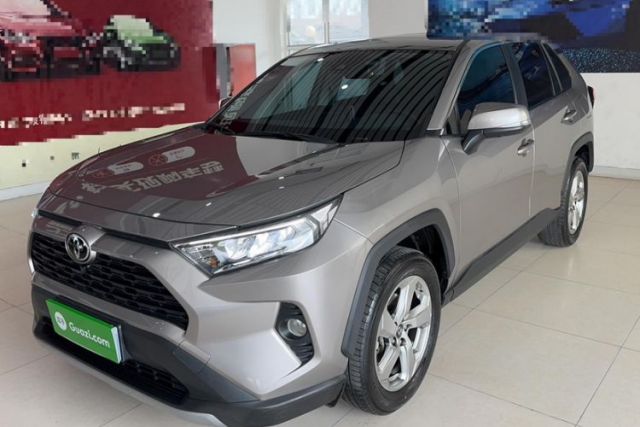 Used Toyota RAV4 2020 2.0L CVT Two-Wheel Drive Fashion Edition