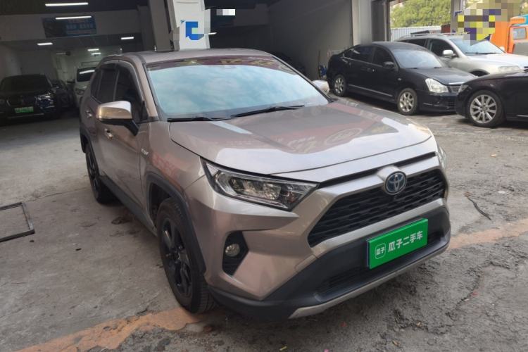 Used Toyota RAV4 2020 Dual-Engine 2.5L E-CVT 4x4 Elite PLUS Edition Front Right 45 Deg