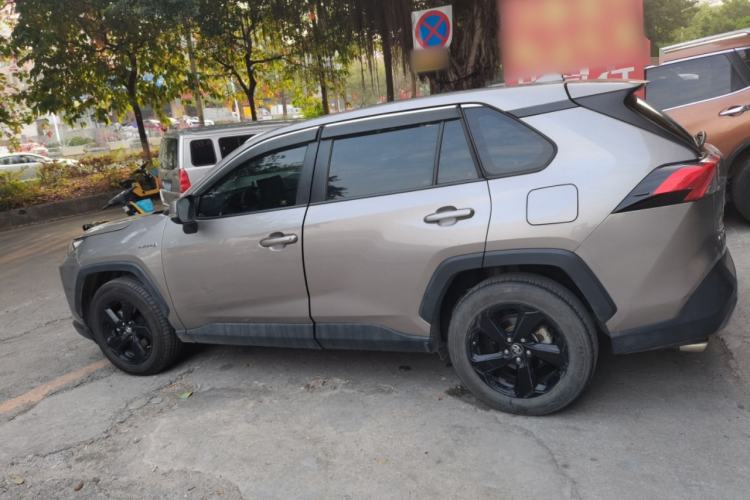 Used Toyota RAV4 2020 Dual-Engine 2.5L E-CVT 4x4 Elite PLUS Edition Left Side