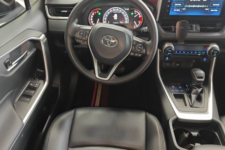 Used Toyota RAV4 2020 2.0L CVT Two-Wheel Drive Fashion Edition Steering Wheel