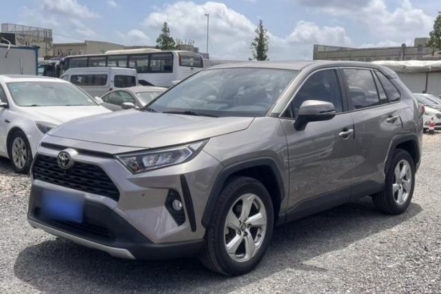 Used Toyota RAV4 2020 2.0L CVT Two-Wheel Drive Fashion PLUS Edition