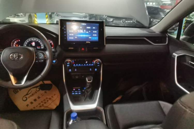 Used Toyota RAV4 2020 2.0L CVT 4x4 Style PLUS Edition Audio And AC Panel