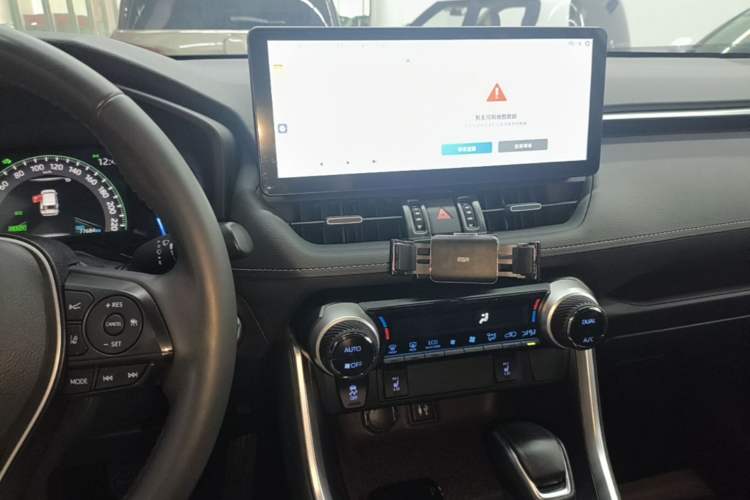 Used Toyota RAV4 2020 Dual-Motor 2.5L E-CVT Four-Wheel Drive Flagship Edition Audio And AC Panel