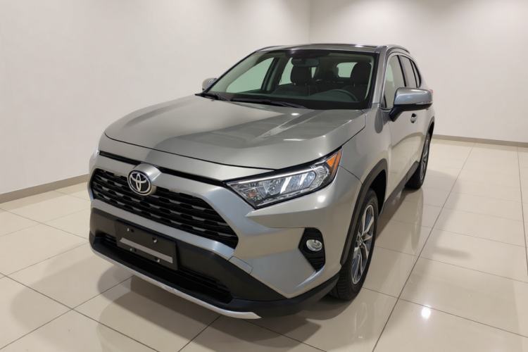Used Toyota RAV4 2020 2.0L CVT Two-Wheel Drive Fashion Edition Guazi used car, China used car export, Used car for sale, Used  cars, Cheapest cars for sale
