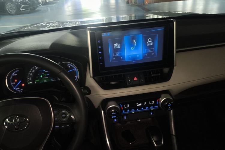 Used Toyota RAV4 2020 Dual-Motor 2.5L E-CVT Four-Wheel Drive Flagship Edition Center Console