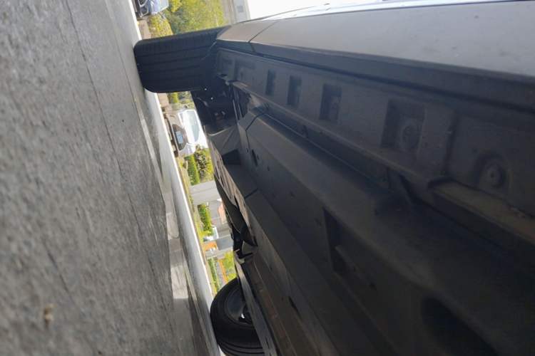 Used Toyota RAV4 2020 2.0L CVT Two-Wheel Drive Prestige Edition Chassis Front Right