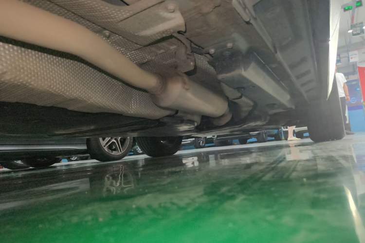 Used Toyota RAV4 2020 Dual-Engine 2.5L E-CVT Four-Wheel Drive Elite Edition Chassis Rear Right
